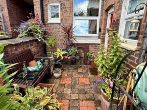 Photo 4- click for photo gallery